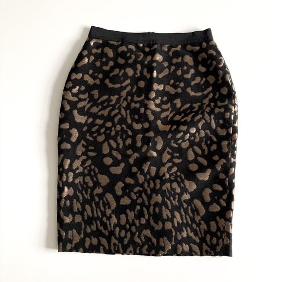 Ann Taylor Rose Gold Leopard Print Pencil Skirt - Picture 2 of 10